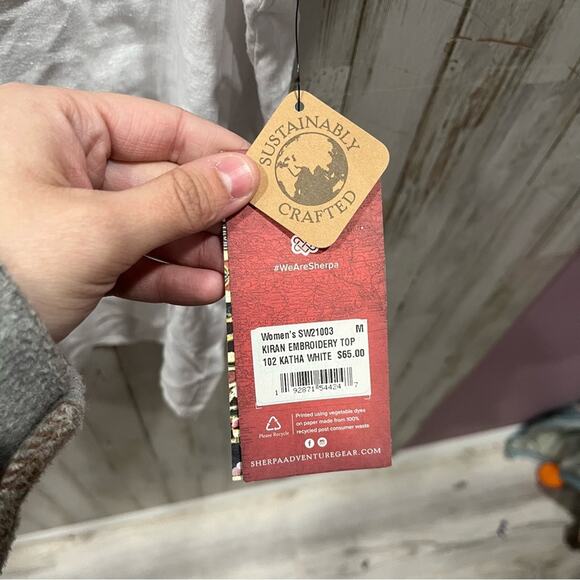 NWT Sherpa Kiran Embroidery Button Back Top Hemp Tencel - Picture 4 of 9